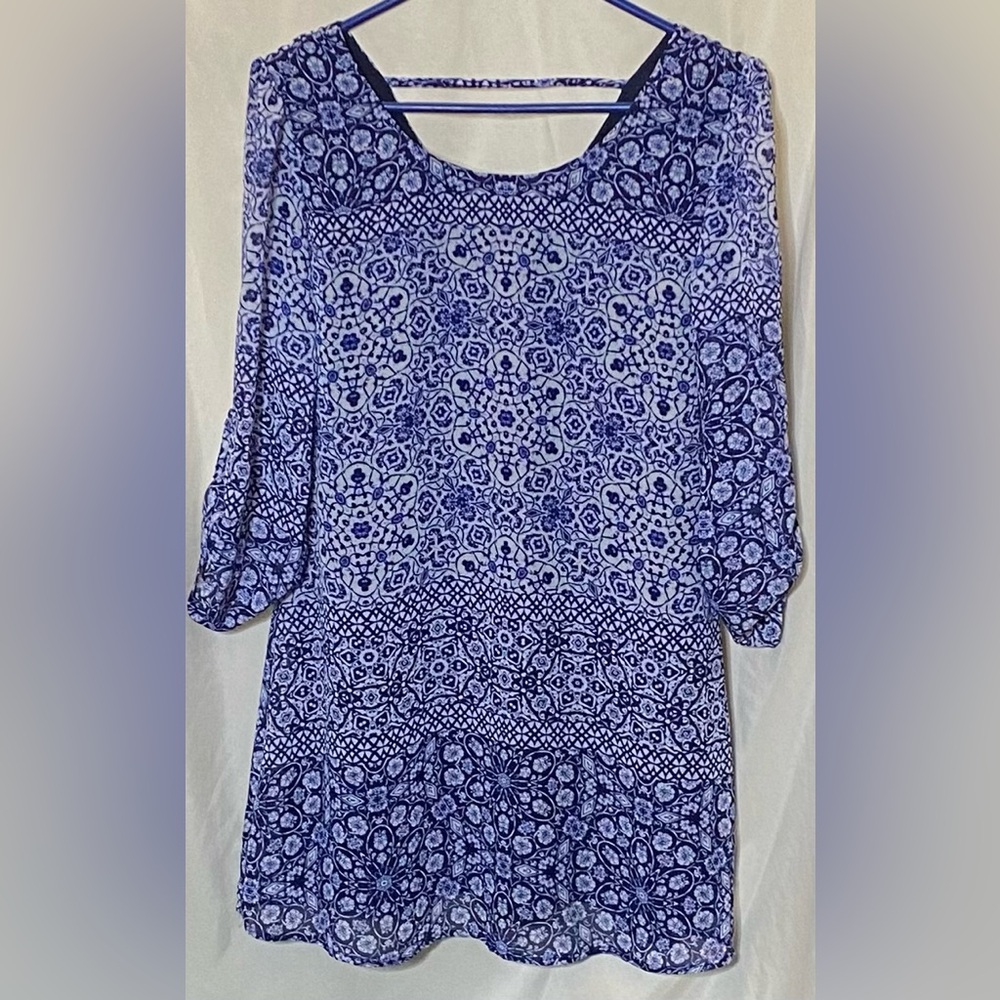 Speechless Blue/ White Patterned/ Floral Lined Mini Dress